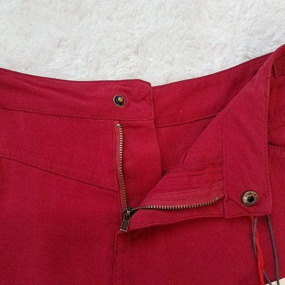 Da-Nang Painted Silk Blend Skirt - Picture 7 of 11